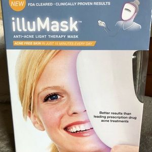 IlluMask Acne Light Mask